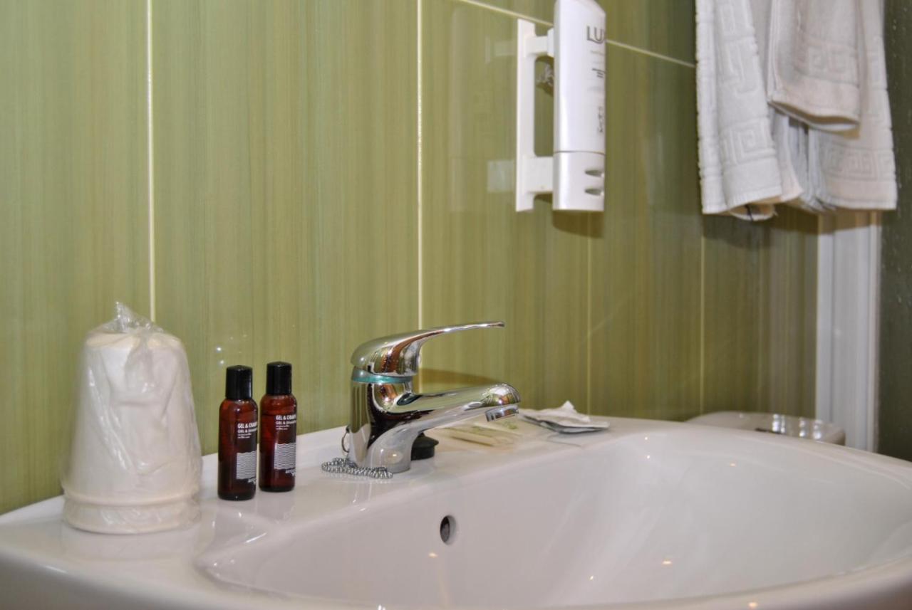 Hotel Reigosa Ποντεβέντρα Εξωτερικό φωτογραφία
